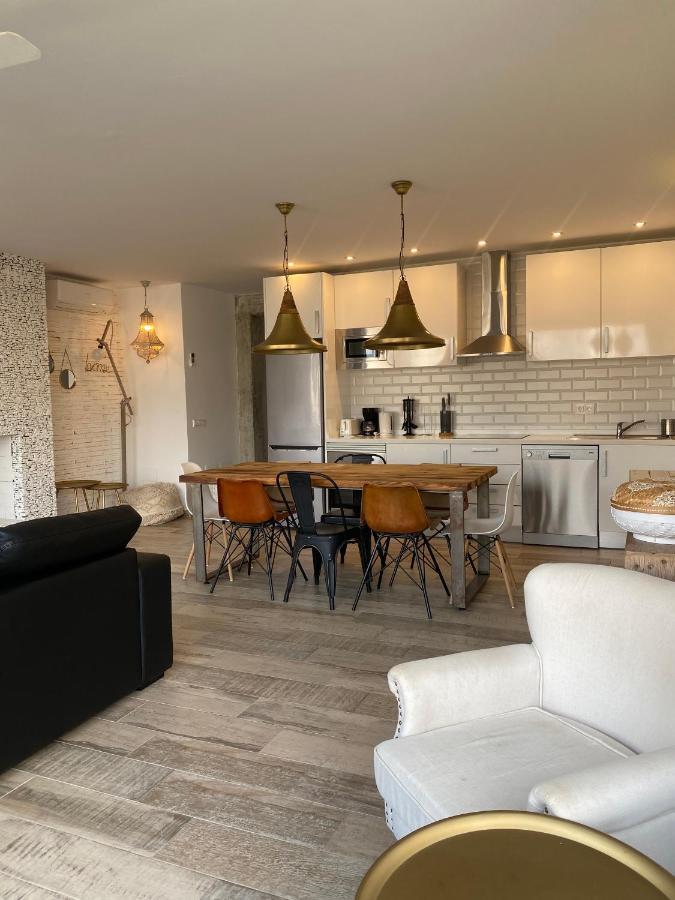 בנאלמדנה Apartamento Windsor מראה חיצוני תמונה