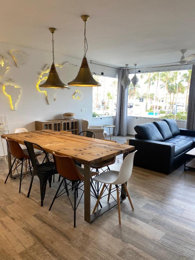 בנאלמדנה Apartamento Windsor מראה חיצוני תמונה